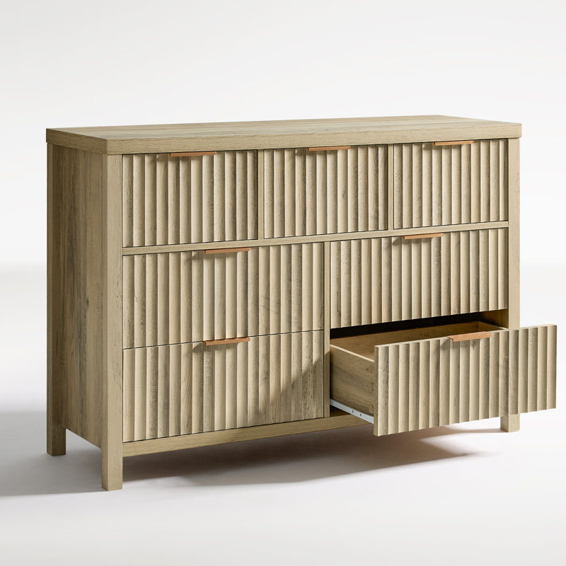 Arrilla 46.5" W Fluted Manufactured Wood 7-Drawer Dresser, Sand Oak