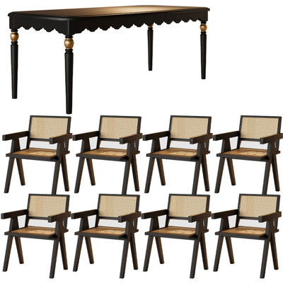 Ensemble de table à manger en bois massif de style français rétro.