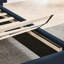 Structure de lit tapissier grand format avec tissu en velours, rayures verticales, boutons et lampe réglable - aucun sommier nécessaire-240859583-240859581