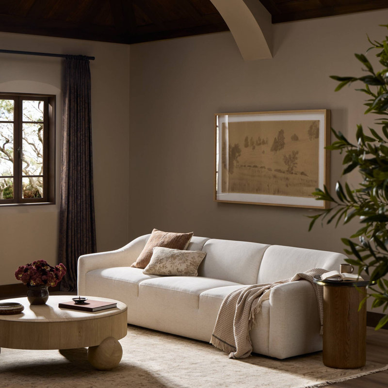 Nellie Sofa