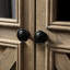 Armoire 2 portes pour bar, armoire à vin gris délavé, apparence rétro et grand rangement, armoire à vin. Polyvalent avec un plateau de table texturé