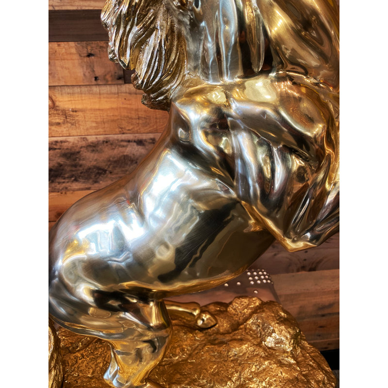 Statue de cheval