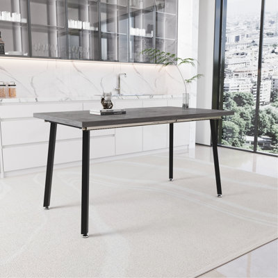 Table de salle à manger 55,12 à 70,87 po, moderne et extensible, en MDF rectangulaire pour 4 à 6 personnes, style industriel médiéval, avec pieds en métal noir, convenant à la maison et à la cuisine (gris)