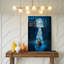 Toile, "Mystical Night Scene Doting A Towering Rustic Wooden House", art mural perché précairement entre deux falaises rocheuses-2031214318