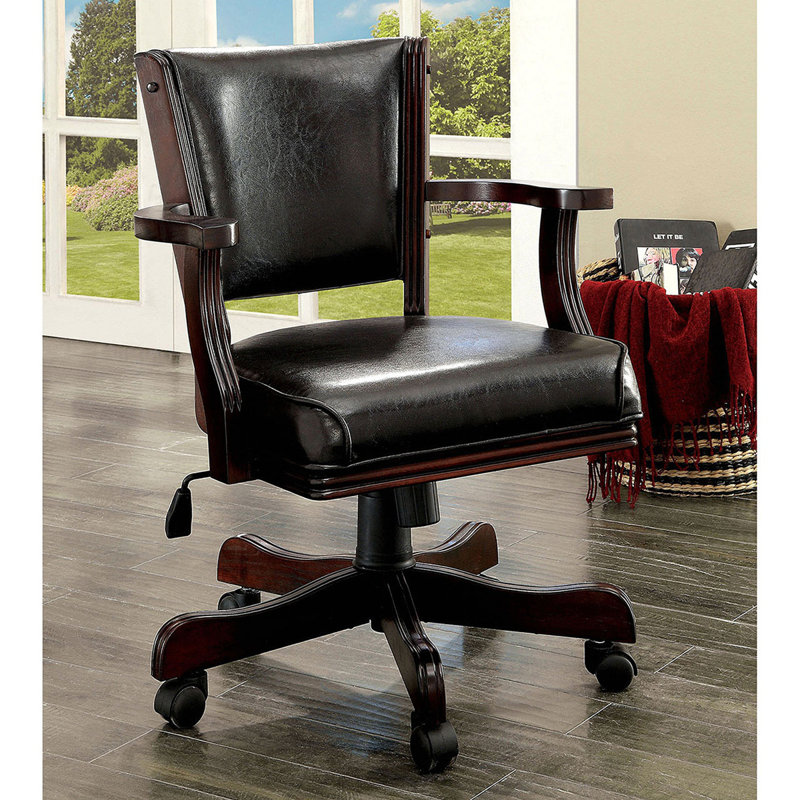 Fauteuil en cuirette avec roulettes
