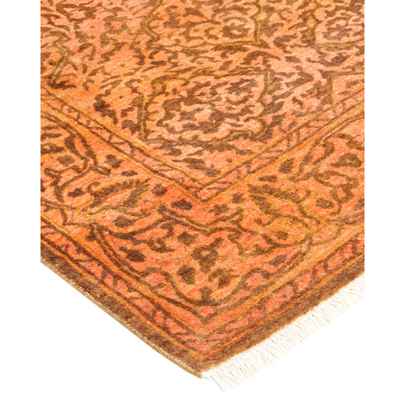 Tapis jaune / brun / rouge noué à la main Vickki Mogul 2 pi 7 po x 13 pi 9 po