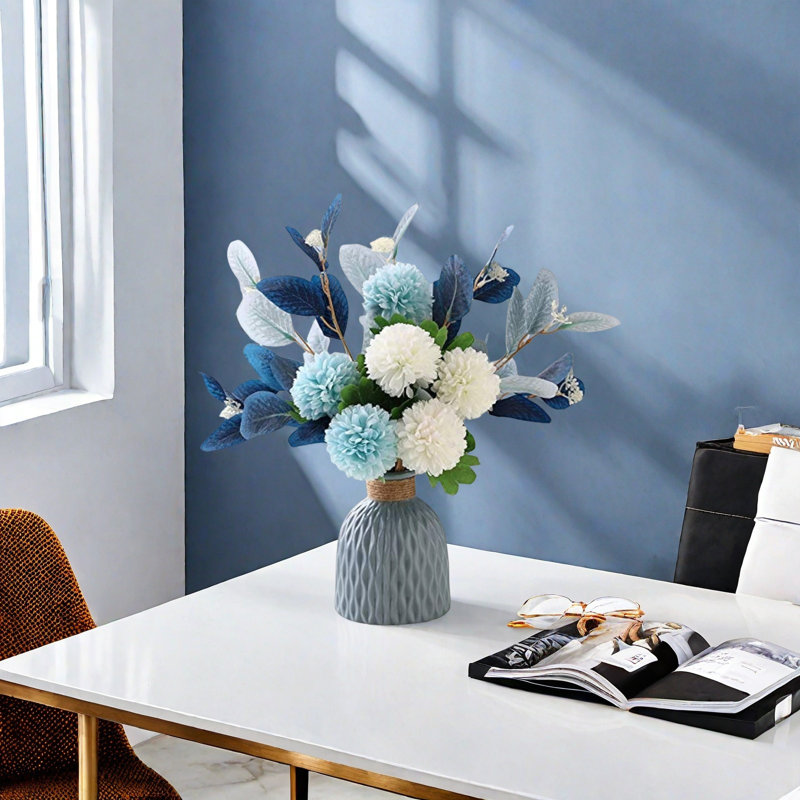 Fleur d'hortensia artificielle avec vases