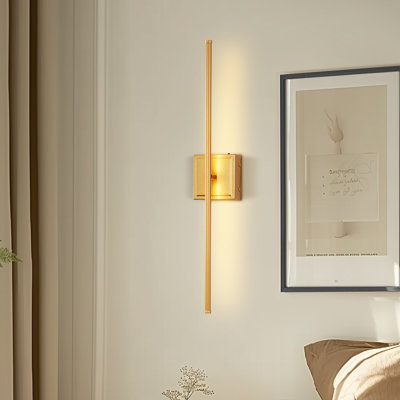 Carista Iron LED Armed Sconce