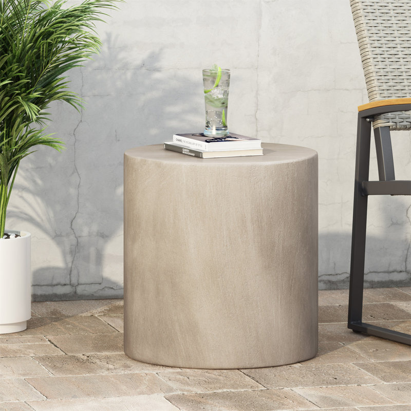 Table d'appoint d'extérieur en béton léger