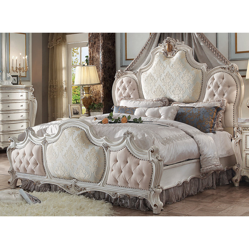 Lit capitonné beige capitonné 100% polyester avec garniture cloutée, Très grand