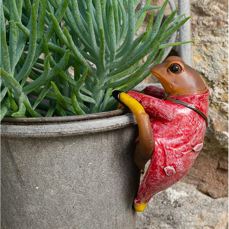 Uthyr UV Resistant Stone Garden Statue