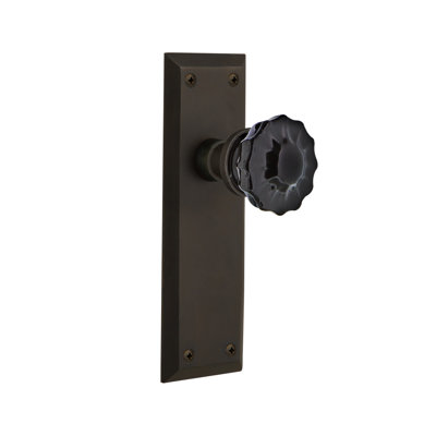 New York Plate with Crystal Black Door Knob
