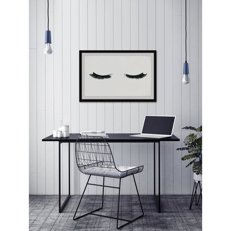 «Curly Lash», reproduction encadrée, H 12 po x l 18 po x P 1,5 po