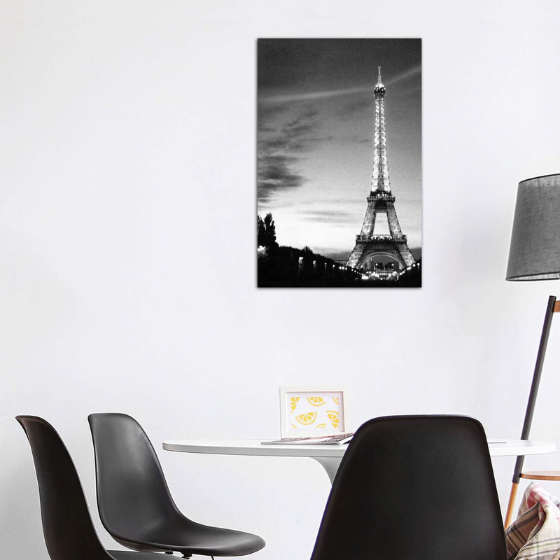 Tour Eiffel par PhotoINC Studio - reproduction de photo à cadre flottant, Toile tendue, H 48 po x l 32 po x P 1,5 po