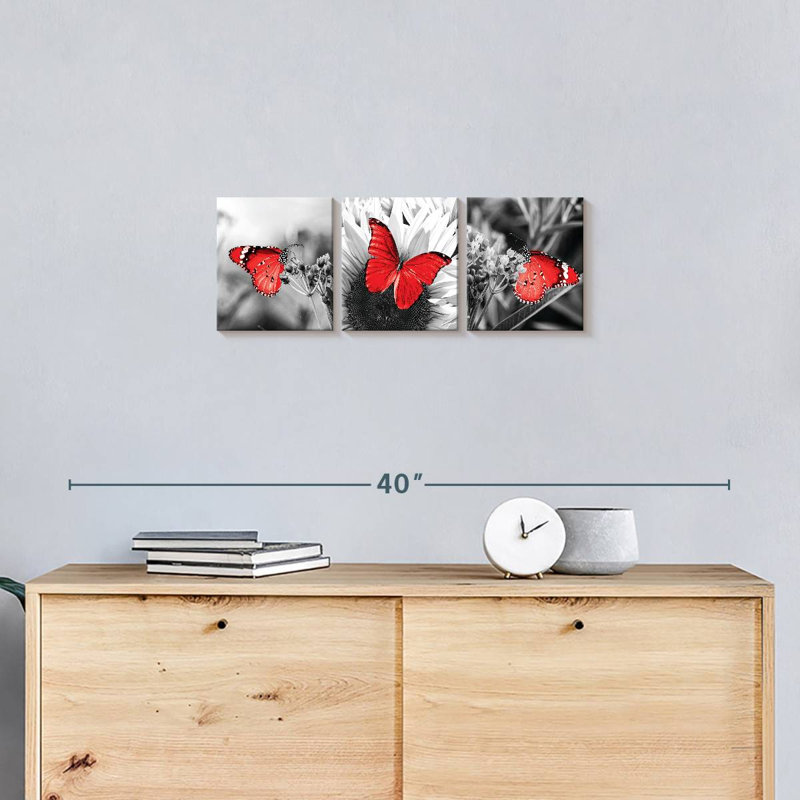 «Butterflies Pop», reproduction sur toile, H 8 po x l 26 po x P 1 po