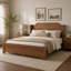 Lit plateforme Queen en bois massif, design minimaliste avec tête de lit finition marron, montage facile, sommier non requis, cadre de lit traditionnel en bois