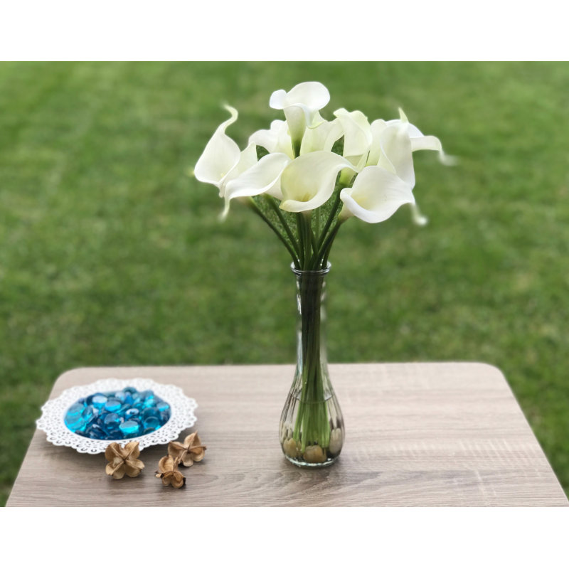 Silk Lillies Arrangement in Vase
