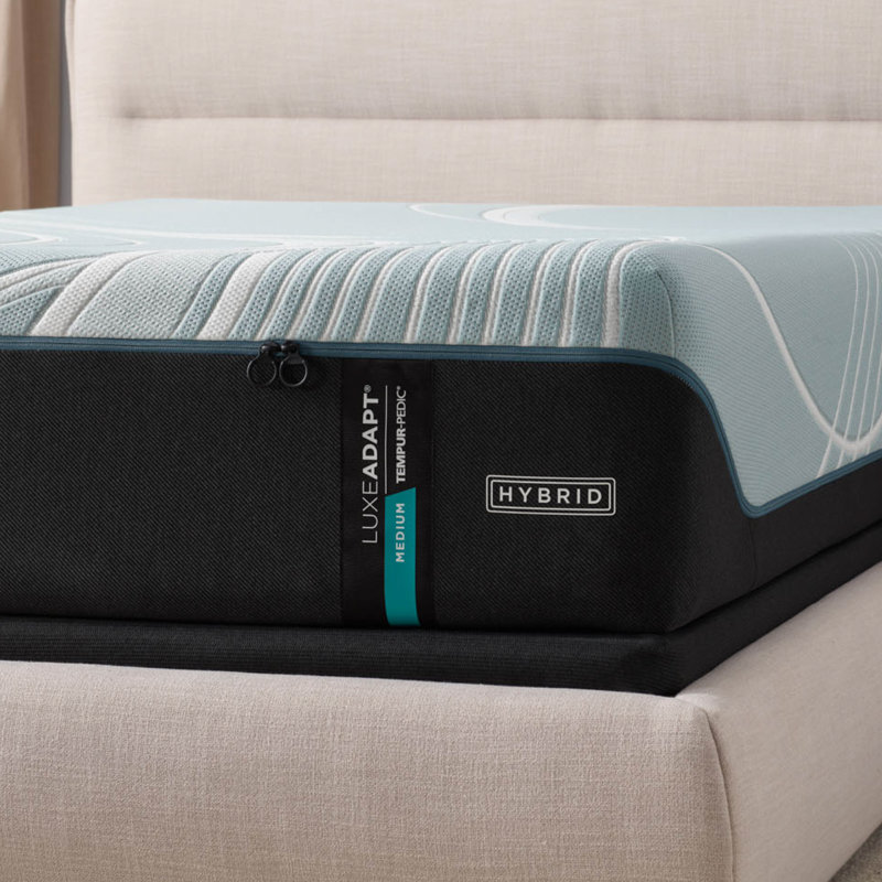 TEMPUR-LuxeAdapt® Medium Hybrid 13" Mattress, King