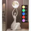 Statue décorative en résine avec lumière de lune rechargeable-495557320