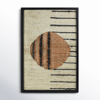 Circle Next To Lines Wall Décor