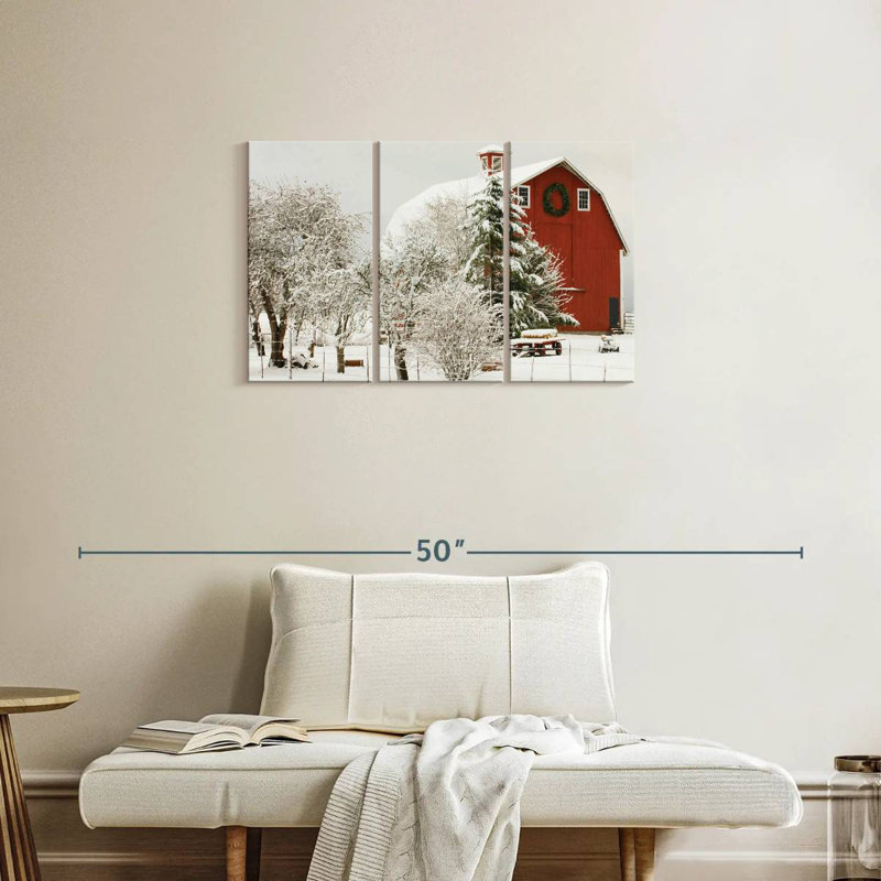 Lilie Festive Barn, 20" H x 33" W