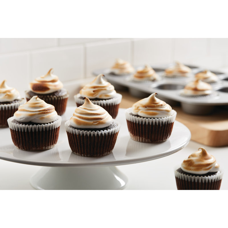 Non-Stick 12-Cup Round Muffin Pan