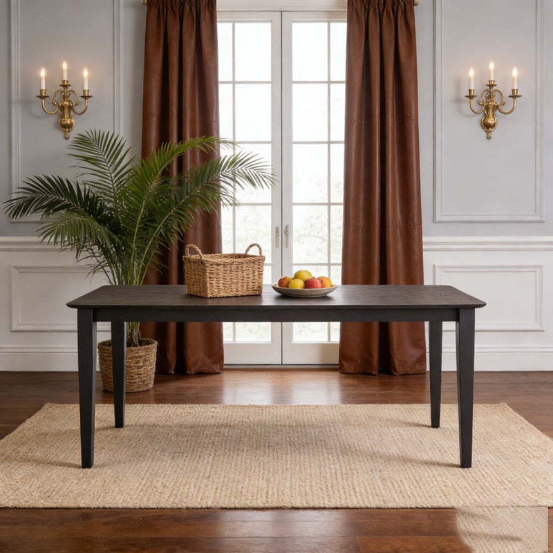 Table à manger avec pieds carrés