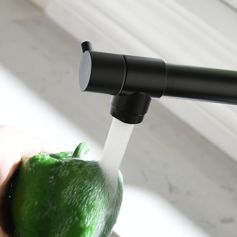 Commercial Kitchen Faucet Pull Down Sprayer Black ,Single Handle Kitchen Sink Faucet, Black