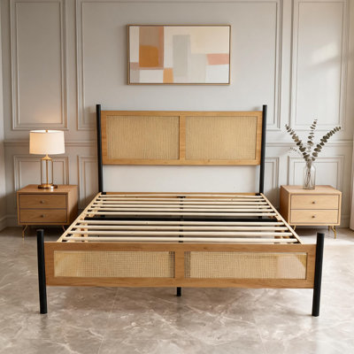 Structure de lit plateforme 76 po x l 80,7 po x H 43,3 po avec tête de lit en rotin tissé, structure en bois d'ingénierie et pied de lit, style bohème pour chambre à coucher, couleur bois