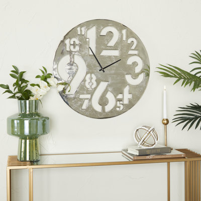 Aleli Metal Wall Clock