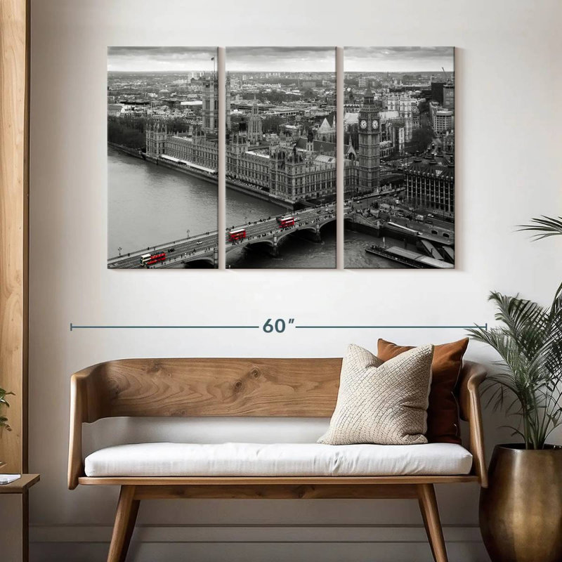 Sireci Monochrome Westminster, 32" H x 50" W