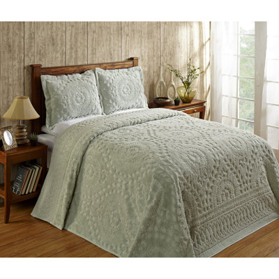 Rio 100% Cotton Chenille Tufted Bedspread, Traditional Medallion Design, Soft Breathable All-Season Machine Washable Coverlet, OEKO-TEX Certified, Queen Size, Sage