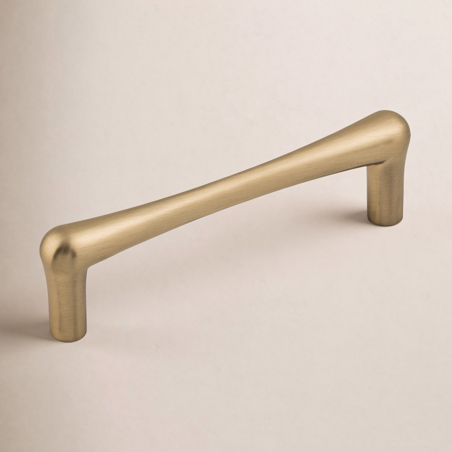 Brookline 4" Bar Cabinet Pull, Honey Bronze