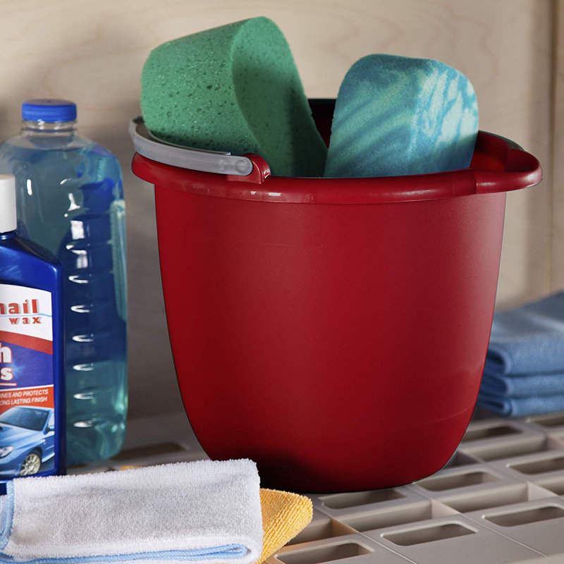 Comfy 24 Piece Plastic Bucket Set