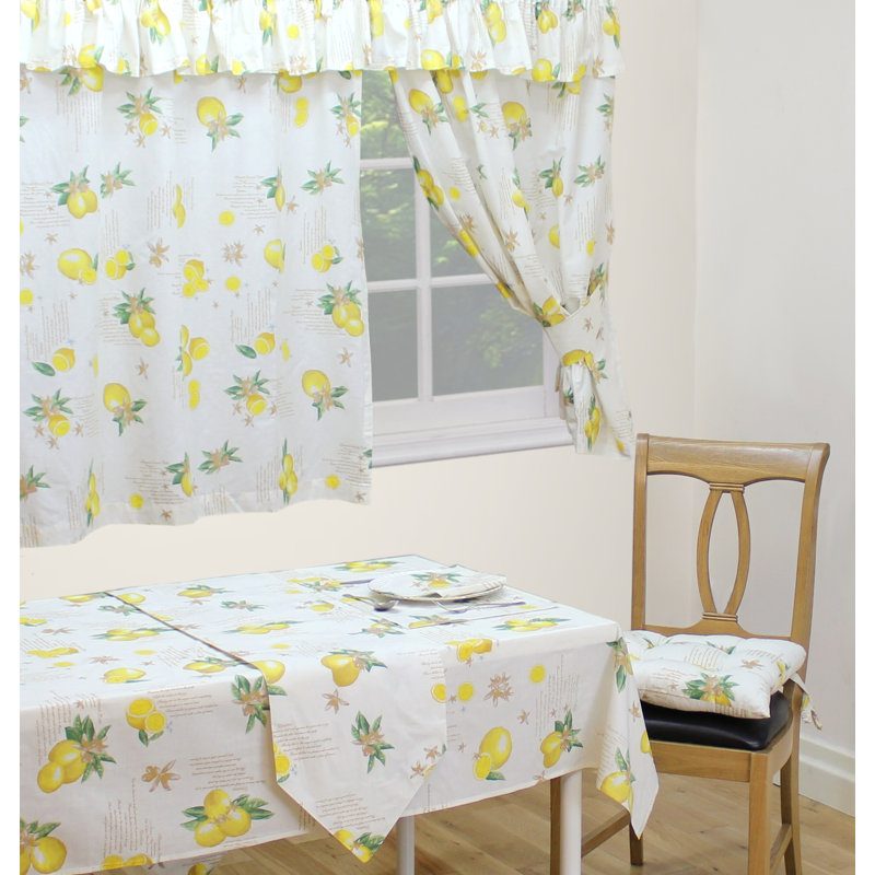 Lemons Table Cloth, 137cm W x 137cm L