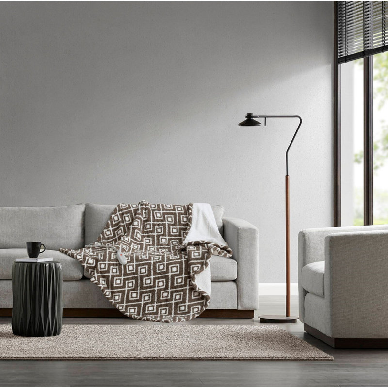 1 PC 50x60" Dream Soft Heated Throw, Brown Argyle