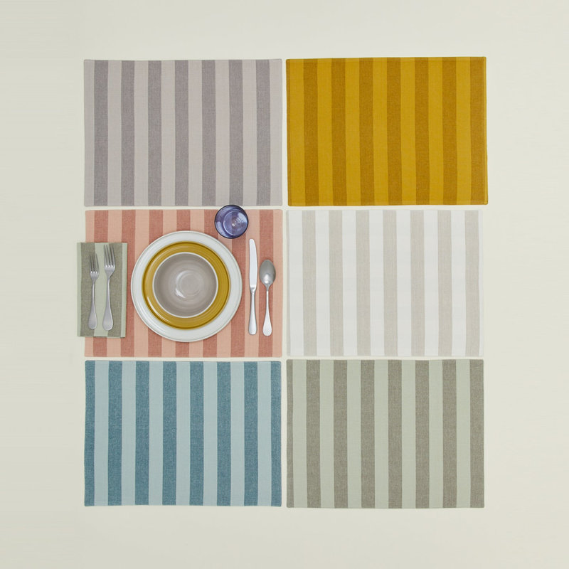 Essential Striped Placemat, Light Gray/Dark Gray