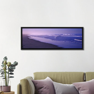 Surf on the beach, Santa Monica, Los Angeles County, California, USA par Panoramic Images - Reproduction giclée sur toile tendue avec châssis