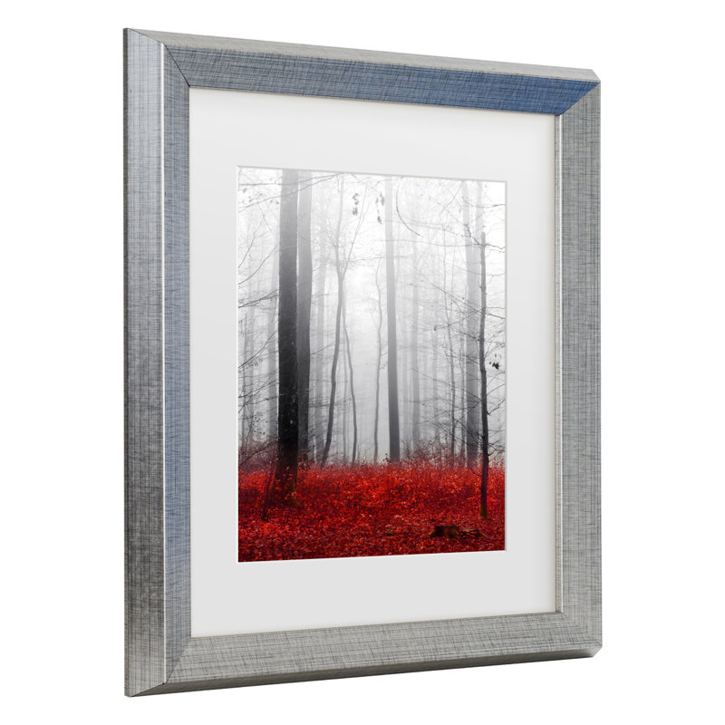 «Petit tapis rouge» par Philippe Sainte-Laudy, H 17,5 po x l 14,5 po x P 0,75 po, Argent