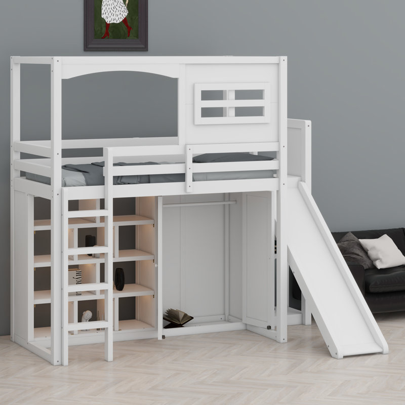 Lit mezzanine avec garde-robe, tablettes de rangement