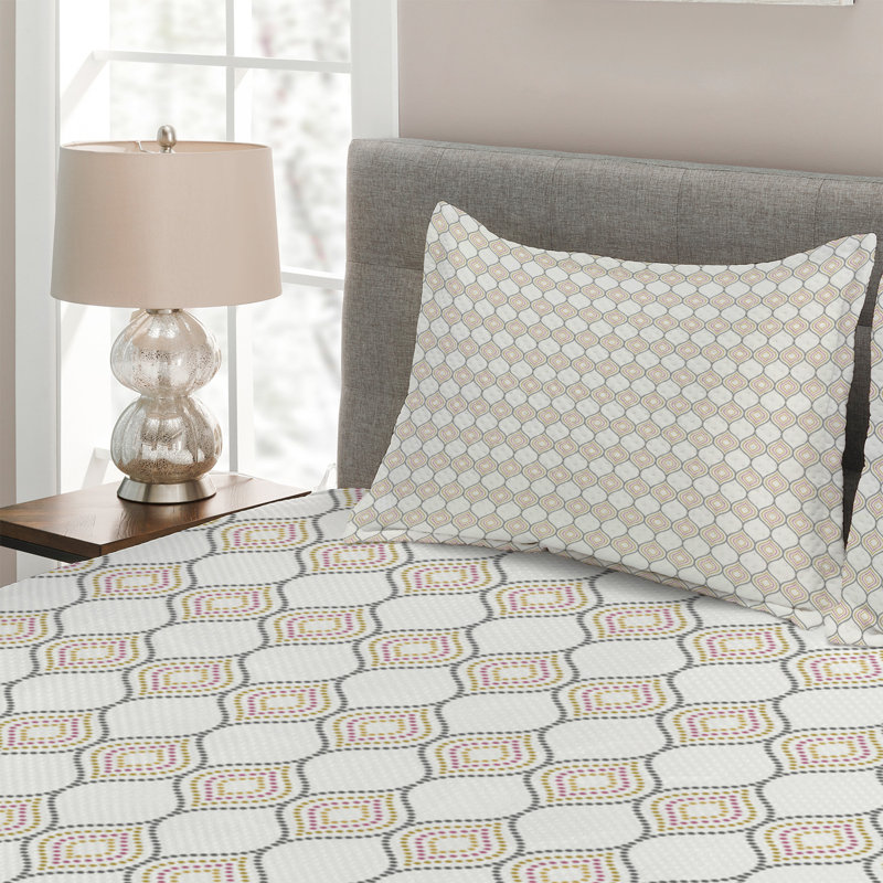 Eclectic Geometric Shapes Coverlet, King Bedspread + 2 Shams
