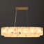 Lustre linéaire doré à 14 ampoules Radiant Gold - réglable en hauteur, prêt pour le plafond incliné-807741532