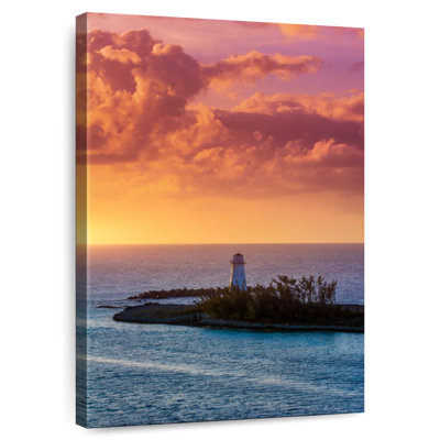 Aletra Paradise Island Lighthouse Sunset