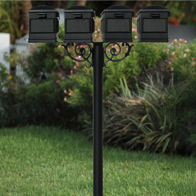 Hanford Aluminum Post Mounted Mailbox, Yes