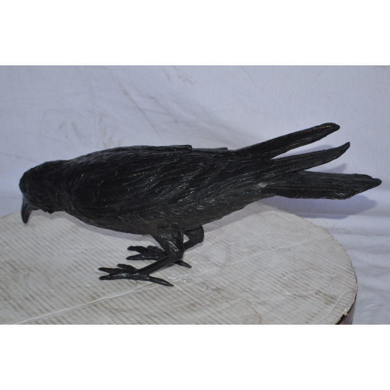 Statue de corbeau de l'Ouest en bronze avec tête en bas, sculpture de la faune Hylan, L 22 po x l 6 po x H 11 po