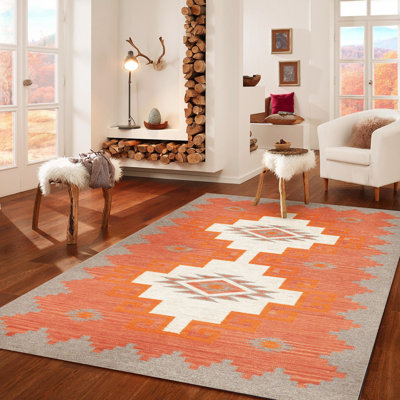 Tuscany Hand-Woven Beige Wool Area Rug