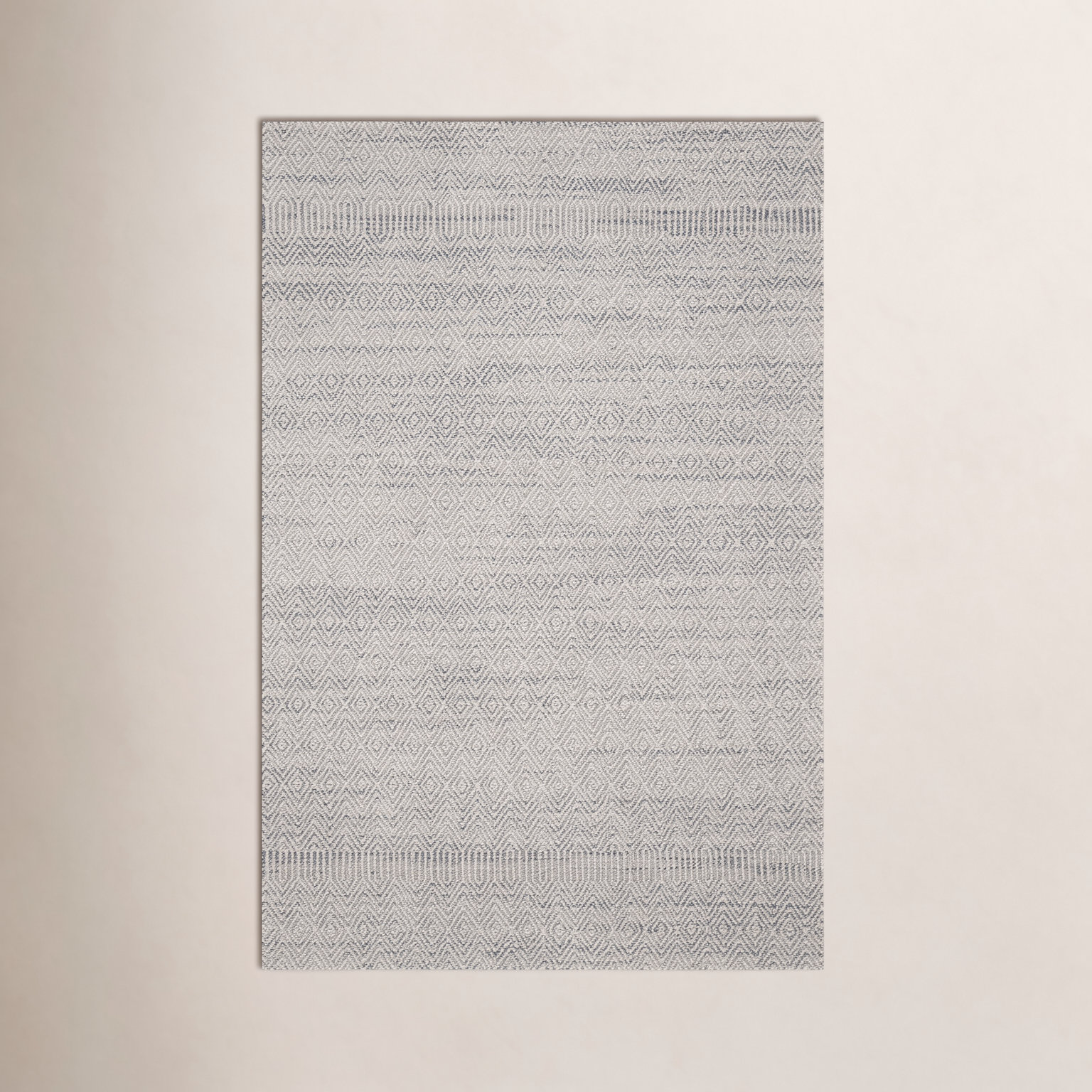 Gray White Geometric Outdoor Rug, Rectangle 7'10" x 10'1"