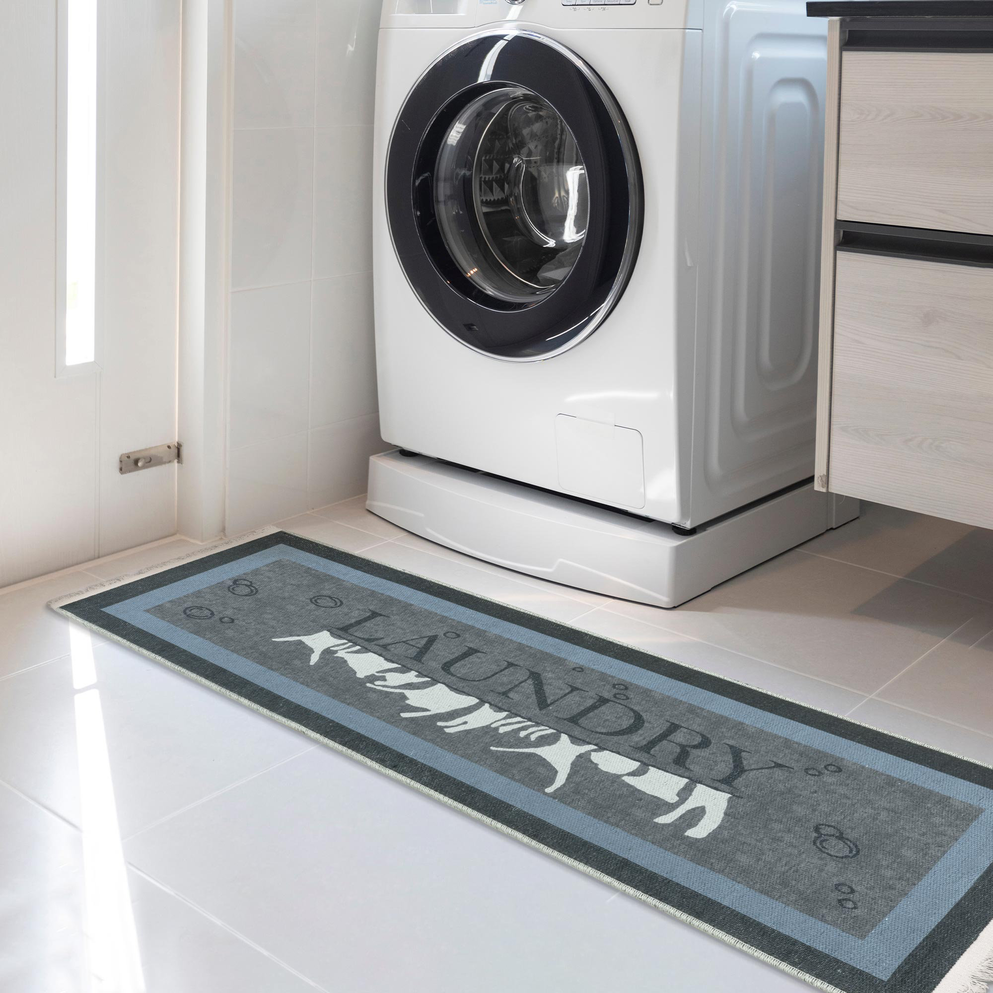 https://assets.wfcdn.com/im/11892396/compr-r85/2389/238965063/machine-washable-wrinkle-free-flatweave-cotton-laundry-room-runner-rug.jpg