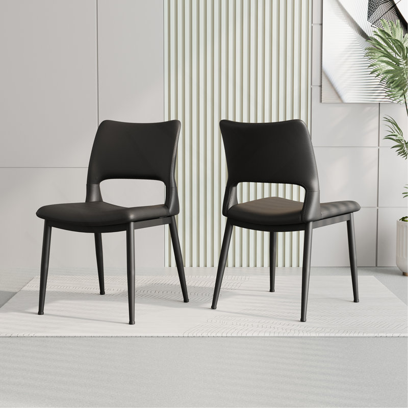Ensemble de 2 chaises de salle à manger modernes et minimalistes en similicuir, dossier confortable, pieds en métal, convenant aux restaurants, cuisines et bureaux.
