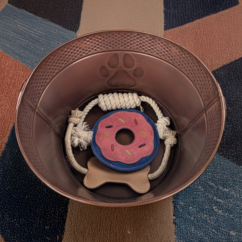 Round 15qt Dog Toy Bin with a set of 3 dog toys